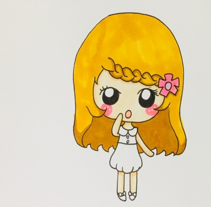 漂亮的长发女孩动漫简笔画