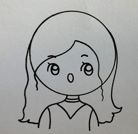 唱歌的女孩彩色简笔画